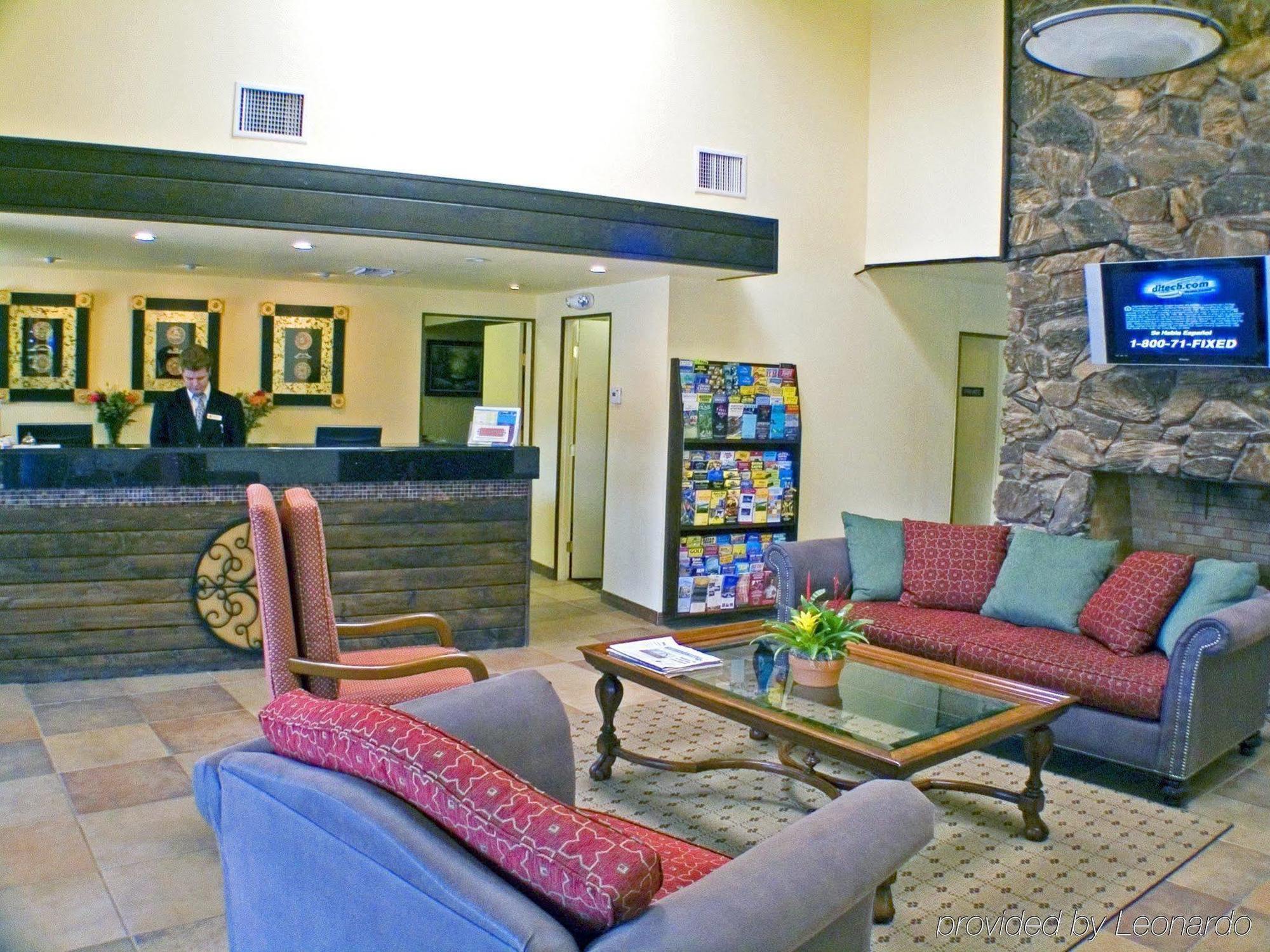 Super 8 By Wyndham Oceanside Marty'S Valley Inn ภายใน รูปภาพ